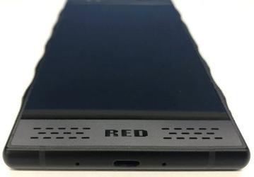 Фотогалерея дня: смартфон Red Hydrogen One с голографическим экраном