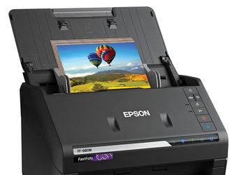 Производитель называет Epson FastFoto FF-680W самым быстрым персональным сканером фотографий