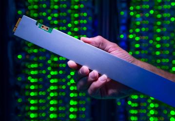 Представлен самый вместительный SSD Intel — «линейка» DC P4500 объемом 32 ТБ