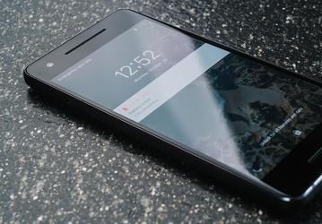 Более доступный смартфон Google Pixel выйдет в Индии и дешёвым не будет