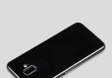 Смартфон Samsung Galaxy J6 Prime засветился на живых фото