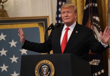 США вводят вторую волну налоговых пошлин на товары из Китая на сумму около 200 млрд долларов