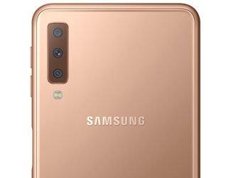 Первый смартфон Samsung с тройной основной камерой будет недорогим