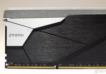 Zadak 511 представила модуль памяти DC DIMM DDR4 объемом 32 ГБ