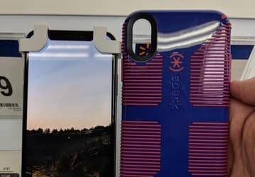 iPhone Xs Max и iPhone 9 оказались огромными