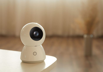 Xiaomi представила камеру видеонаблюдения с персональным помощником Xiao AI