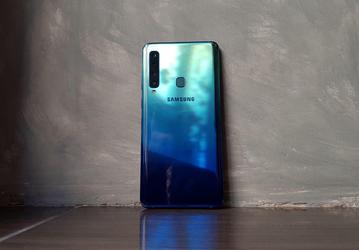 Первый смартфон Samsung с SoC Snapdragon 710 выйдет в январе