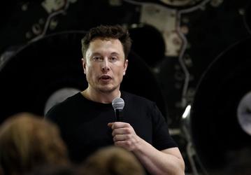 Илон Маск пообещал запустить первую ветку Hyperloop уже в декабре