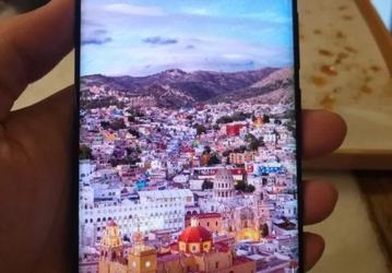 Фото дня: Huawei Mate 20 Pro — вид спереди и сзади