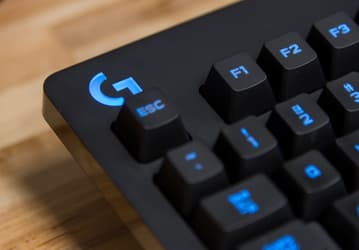 Продажи игровых устройств Logitech выросли на 41%