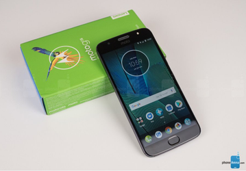 Смартфон Moto G5S Plus обновили до Android 8.1 Oreo