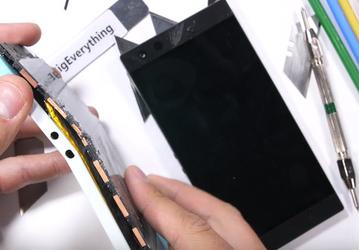 Razer Phone 2 оказался одним из самых прочных смартфонов 2018 года