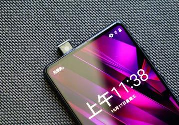 Фото дня: прототип смартфона Xiaomi Mi Mix с выдвигающейся фронтальной камерой