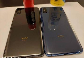 Фото дня: смартфон-слайдер Xiaomi Mi Mix 3 в новом ракурсе