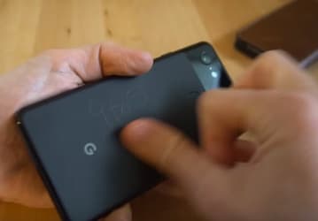 Никакой проблемы с царапинами у Google Pixel 3 XL нет