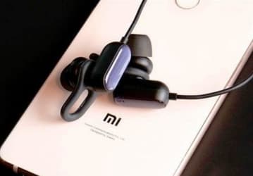 Xiaomi выпустит конкурента для наушников Apple AirPods
