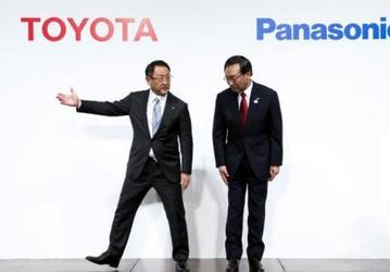Toyota и Panasonic будут вместе выпускать аккумуляторы для электромобилей, в 50 раз превосходящие современные по емкости