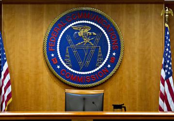 Послезавтра FCC на неопределенный срок приостановит работу из-за недостатка финансирования