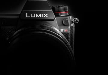 Назван срок начала продаж полнокадровых беззеркальных камер Panasonic Lumix S1 и S1R