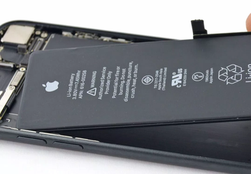 Apple заменила 11 млн аккумуляторов для iPhone в 2018 году