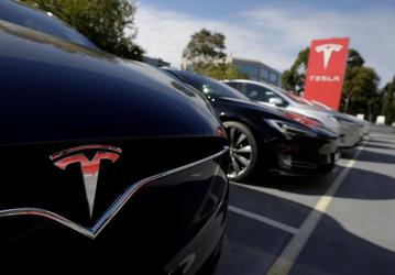 Tesla сокращает время, выделенное на выпуск электромобилей Model S и X