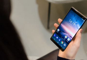 Nokia 8 Sirocco получил стабильную версию Android 9.0 Pie