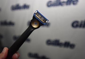 Gillette добавляет в бритву подогрев
