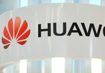 Флагманские смартфоны Huawei Mate 30 получат компактные системные платы, которые освободят больше места для аккумулятора, камеры и других компонентов