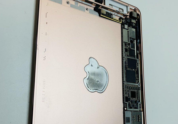 Фотографии прототипа iPad Mini 5