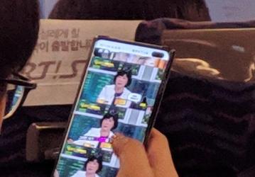 Опубликовано живое фото флагманского смартфона Samsung Galaxy S10+