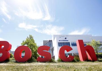 Bosch выкупает долю Daimler в совместном предприятии по производству электродвигателей