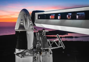 Космический корабль SpaceX Crew Dragon впервые отправится к МКС в начале марта