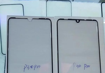 Живое фото лицевой панели флагманского камерофона Huawei P30 Pro