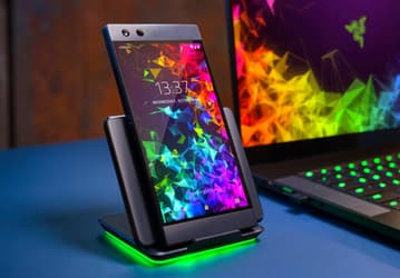 Игровой смартфон Razer Phone 2 наконец-то вскоре получит Android Pie
