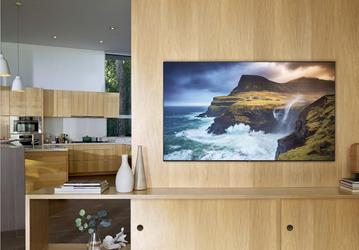 Удивительные цены. Стартовали продажи новых телевизоров Samsung QLED с поддержкой iTunes