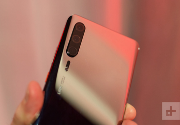 Флагманский камерофон Huawei P30 Pro успешно скрылся от папарацци