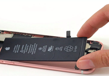 Apple заплатит разгневанным пользователям смартфонов iPhone, которые были замедлены программным путем