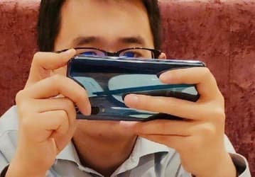 Новый год удался. Топ-менеджер Xiaomi снова намекает на первоклассную камеру Xiaomi Mi 9