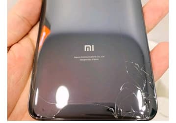 Не такой крепкий, как хотелось бы: Xiaomi Mi 9 уже проверили на прочность
