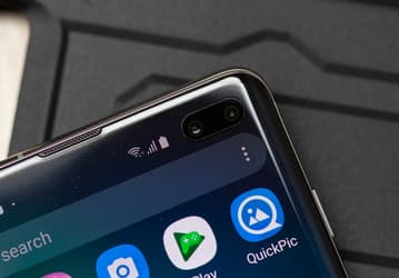 Не стоит беспокоиться. Samsung пообещала заводскую защиту экрана для Galaxy S10