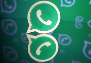Борясь с поддельными новостями, WhatsApp удаляет 2 млн аккаунтов в месяц