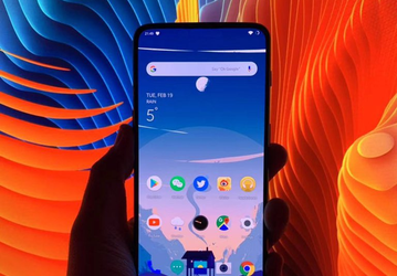 Живое фото OnePlus 7 позволяет рассмотреть смартфон с правильного ракурса
