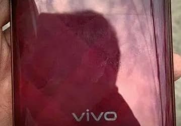 Разрешение модулей основной камеры смартфона Vivo V15 Pro будет ниже, чем считалось ранее