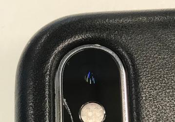 История повторяется. Пользователи iPhone XS и XS Max жалуются на трещины в камере