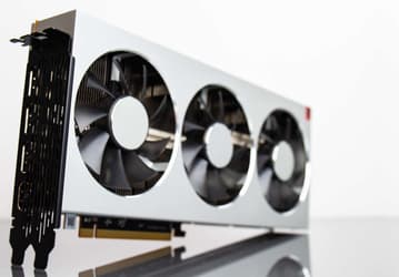 Новая надежда майнеров: первые тесты показывают, что Radeon VII выдаёт 90 MH/s при добыче Ethereum