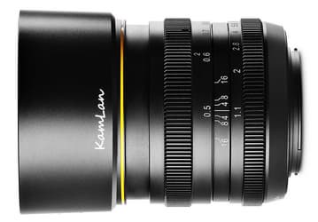 Объективы Kamlan FS 50mm f/1.1, 28mm f/1.4 и 7.5mm f/3.2 фокусируются вручную 