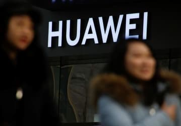 Трамп может включить Huawei и ZTE в торговую сделку США с Китаем