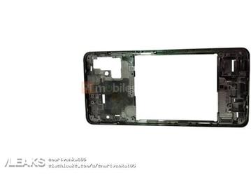Samsung Galaxy A51 позирует на первых снимках