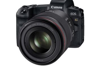 Опубликованы первые изображения камеры Canon EOS Ra