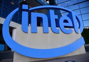 Финансовый директор Intel: компания перейдет на 7-нанометровые процессоры в середине 2021 года